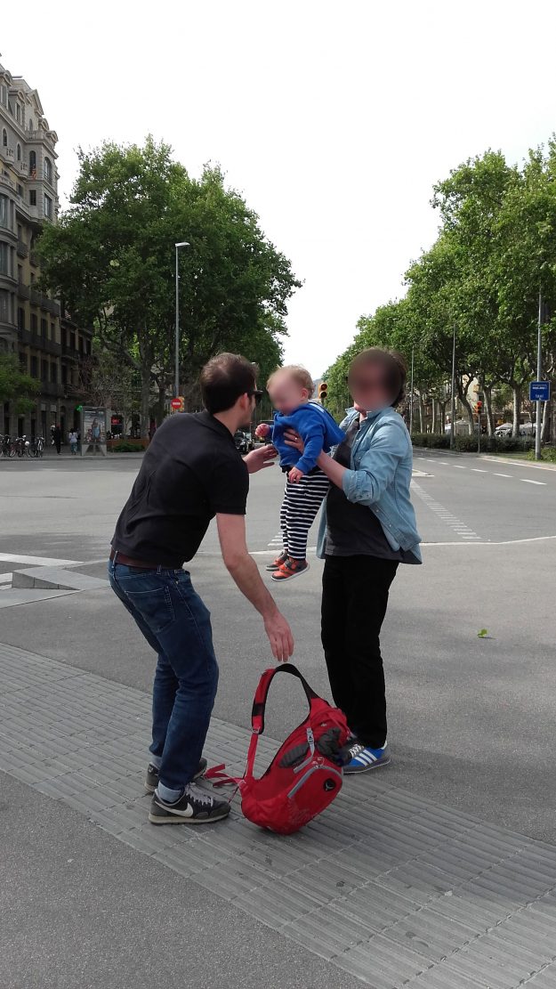 homoparentalite-floute-2-hommes-et-bebe